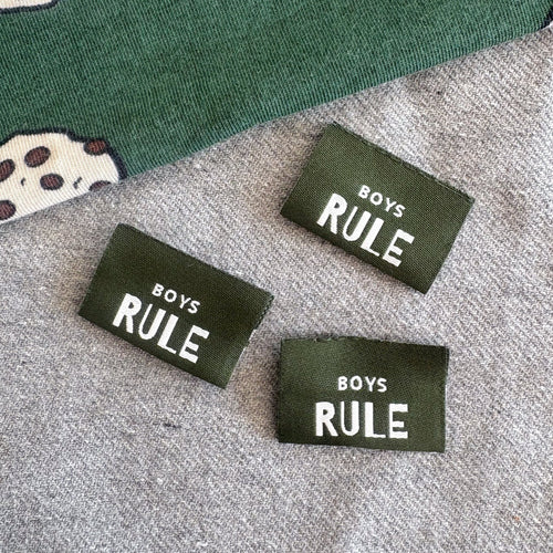 Sewnique label - Boys rule
